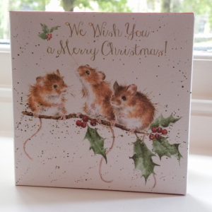 Wrendale Designs - 8 x Foiled Luxury Christmas Cards – Christmas Mice