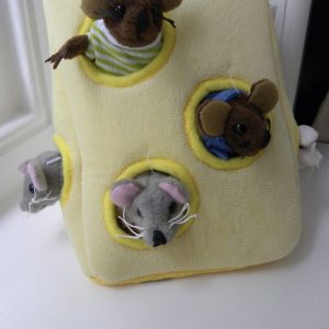The Puppet Company - Hide-Away Puppets - Mouse Family In A Cheese